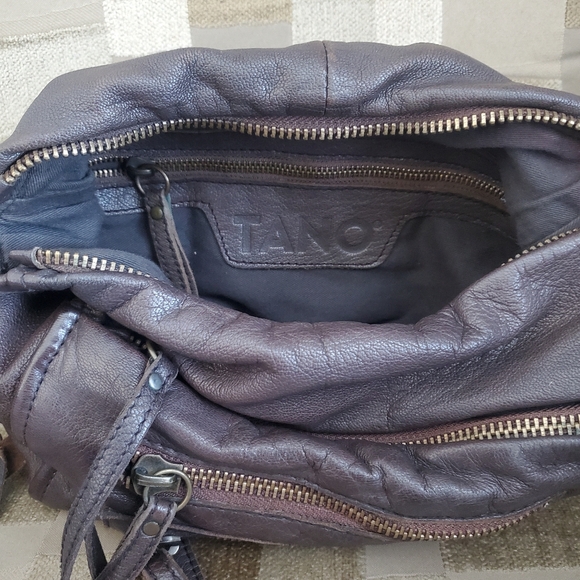 Tano Purse & Grey Sandals Set - Picture 4 of 8